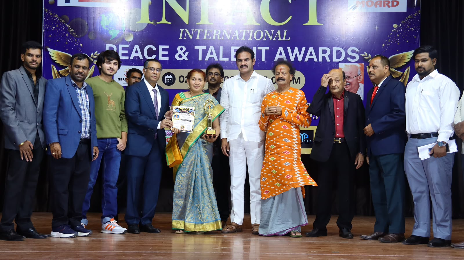 Dr. Mir Jawad Zar Khan receiving International Peace Award ceremony highlight 1